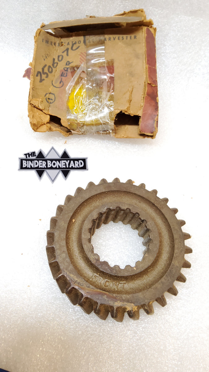 NOS International Harvester 61-68 T4 & T8 Transmission 3 & 4 Speed