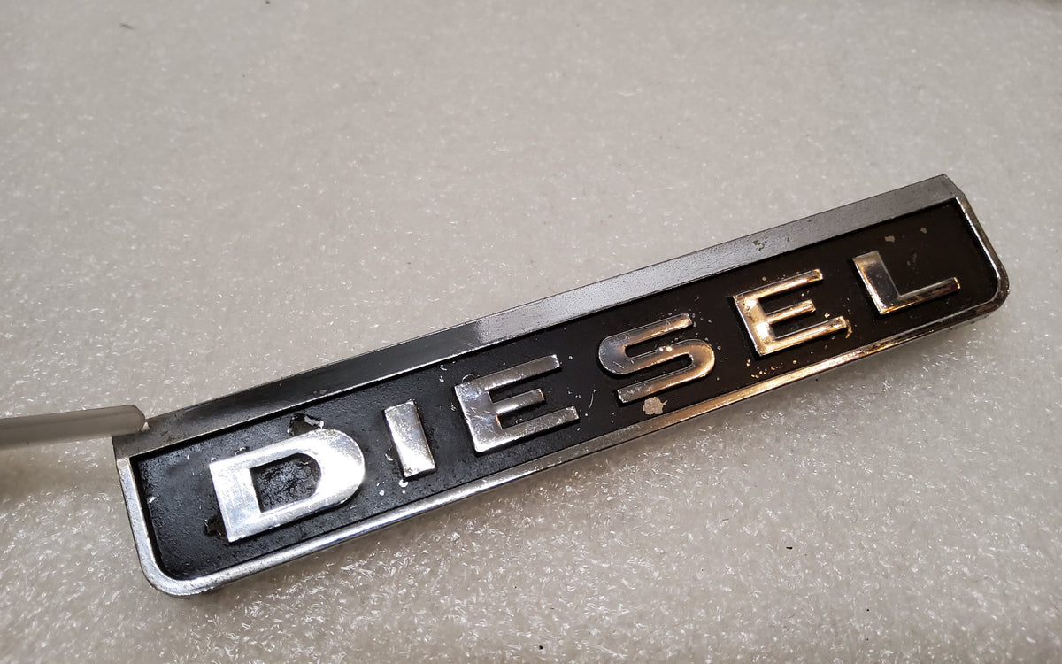 76-80 International Scout II Terra Traveler Diesel Emblem