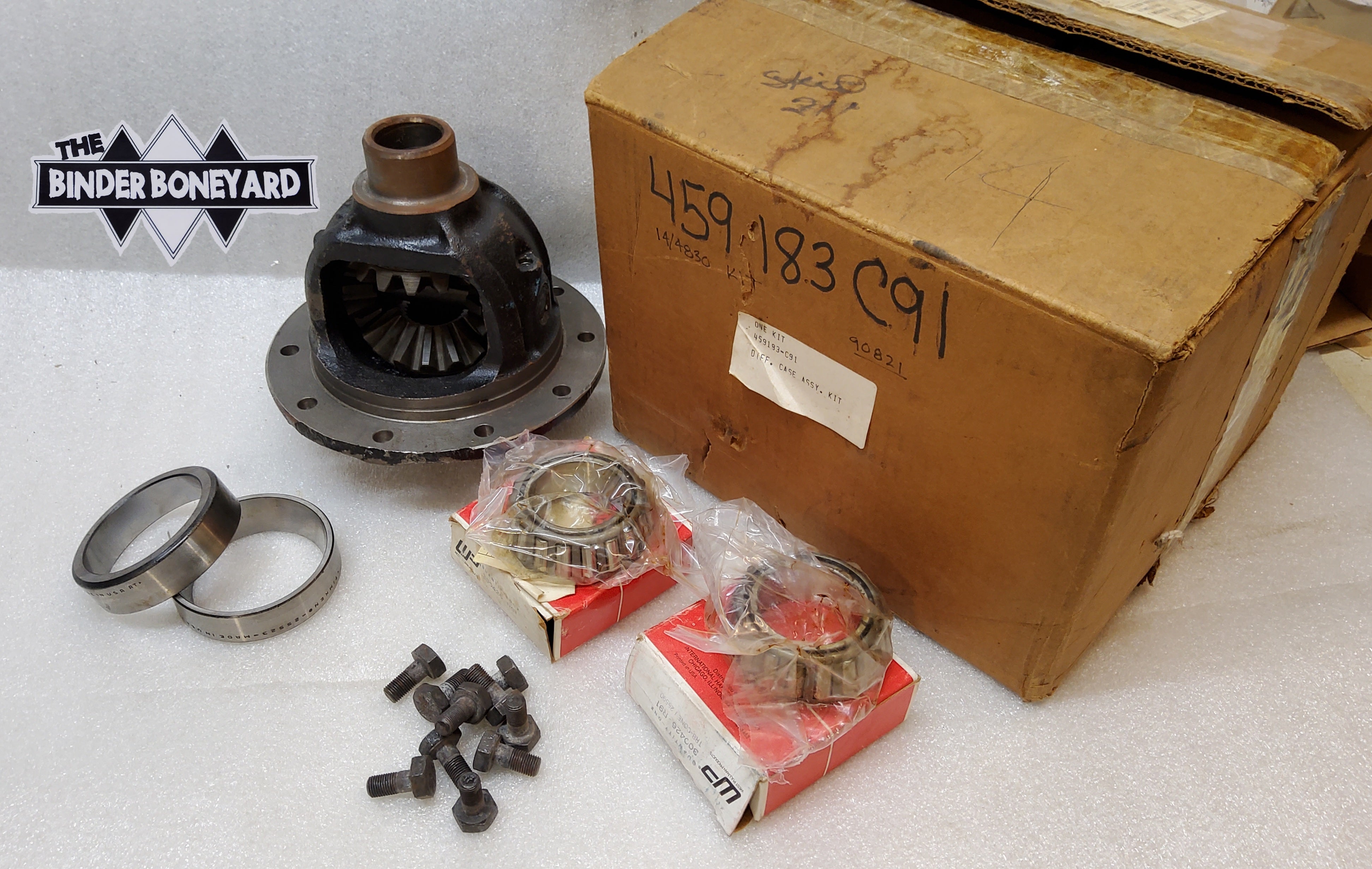 NOS International Scout II Terra Traveler Rear Differential NOS International Scout II Terra Traveler Rear Differential