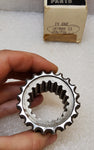 NOS 66-68 International Pickup Travelall Locking Axle Shaft Hub Gear 287866C1