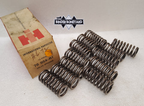 NOS International Harvester Pickup Travelette Travelall 6 Cylinder BG 241, 265 Valve Springs 76954R1