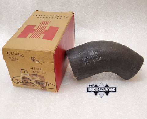 NOS International Harvester 266, 304, 345 Radiator Hose Outlet to Adapter 322644C11