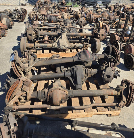 Scout II Dana 44 Axle Assemblies. Read the description carefully.