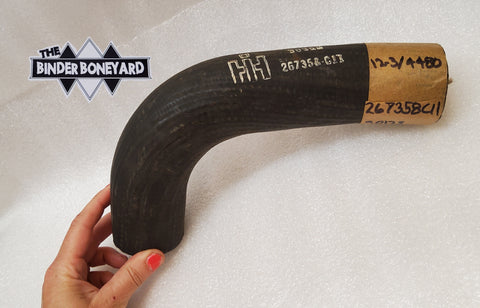 NOS 61-71 International 4 Cylinder 152 196 Lower Outlet Radiator Hose 267358C11